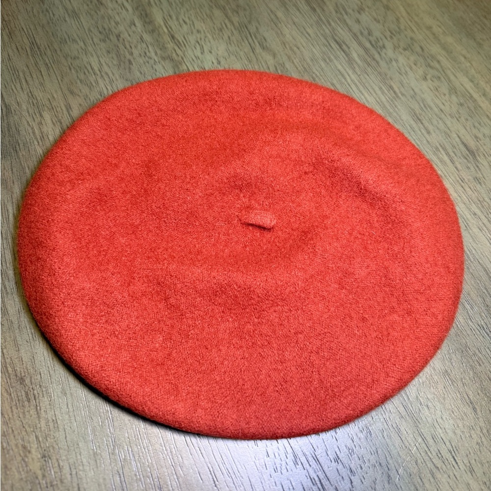 100% Wool French Orange Beret